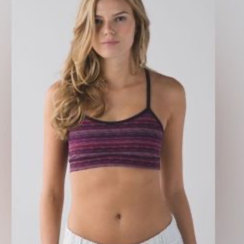 Lululemon Power Y bra with cups. Size 10.